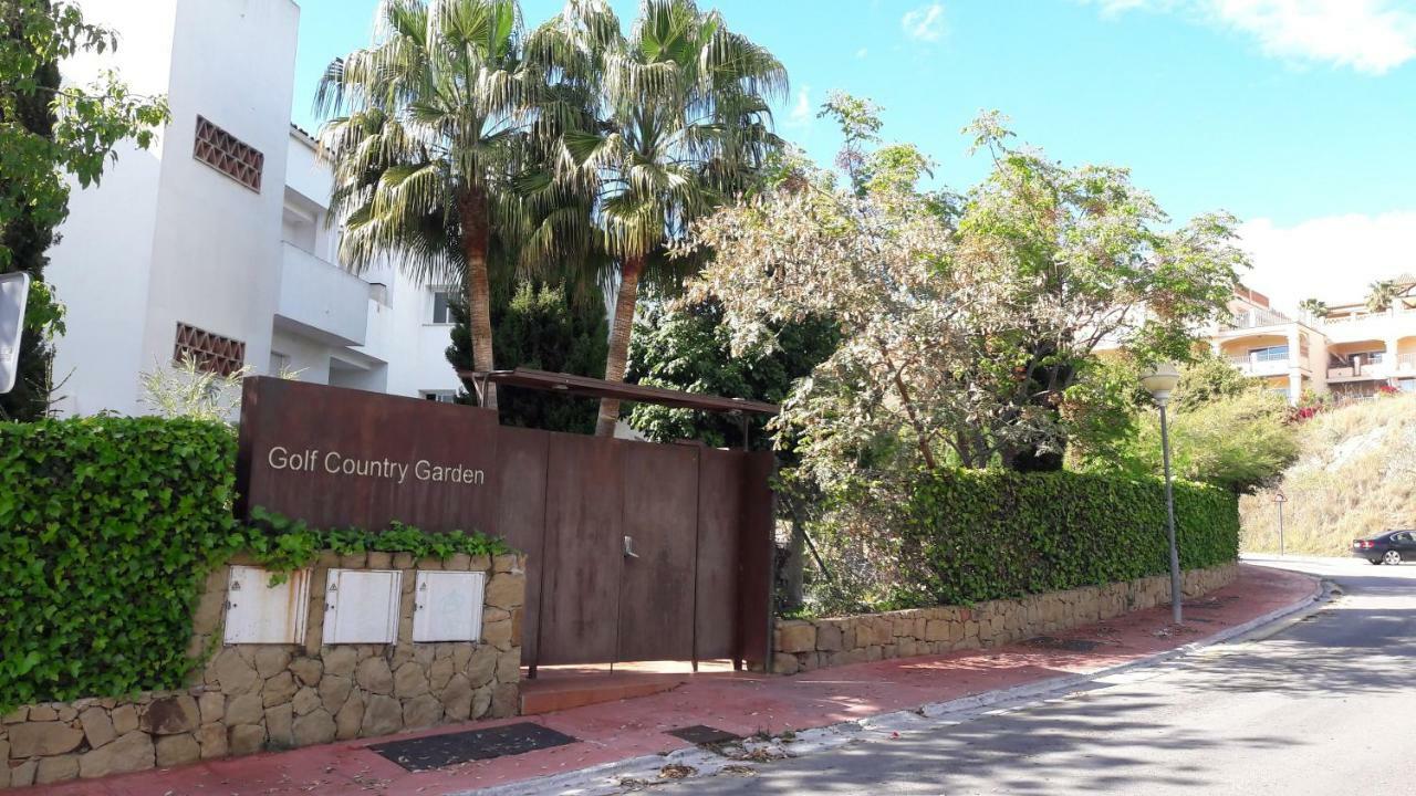Newly Renovated Discover The Truth About Our Beautiful Oceanfront In Recent Renovations And New Management Ensure An Unforgettable Book Now And Experience It For Yourself Alloggio in famiglia
