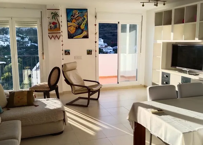 Newly Renovated Discover The Truth About Our Beautiful Oceanfront Apartment In Benalmadena Recent Renovations And New Management Ensure An Unforgettable Stay Book Now And Experience It For Yourself