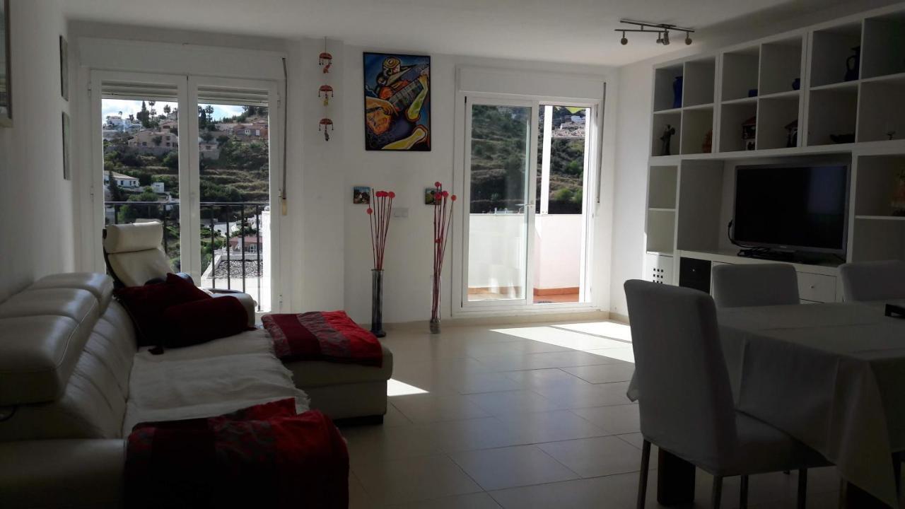 Quarto em Acomodações Particulares Newly Renovated Discover The Truth About Our Beautiful Oceanfront In Recent Renovations And New Management Ensure An Unforgettable Book Now And Experience It For Yourself