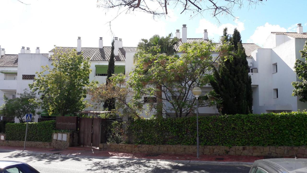 Quarto em Acomodações Particulares Newly Renovated Discover The Truth About Our Beautiful Oceanfront In Recent Renovations And New Management Ensure An Unforgettable Book Now And Experience It For Yourself Benalmádena